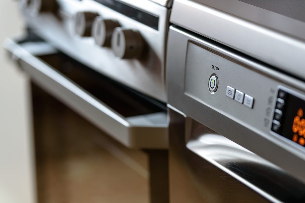 Modern Kitchen Household Appliances - PhotoMIX-Company / Pixabay