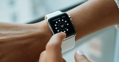 Apple Watch se řadí mezi špičku mezi chytrými hodinkami. Proč byste do nich měli investovat i vy?