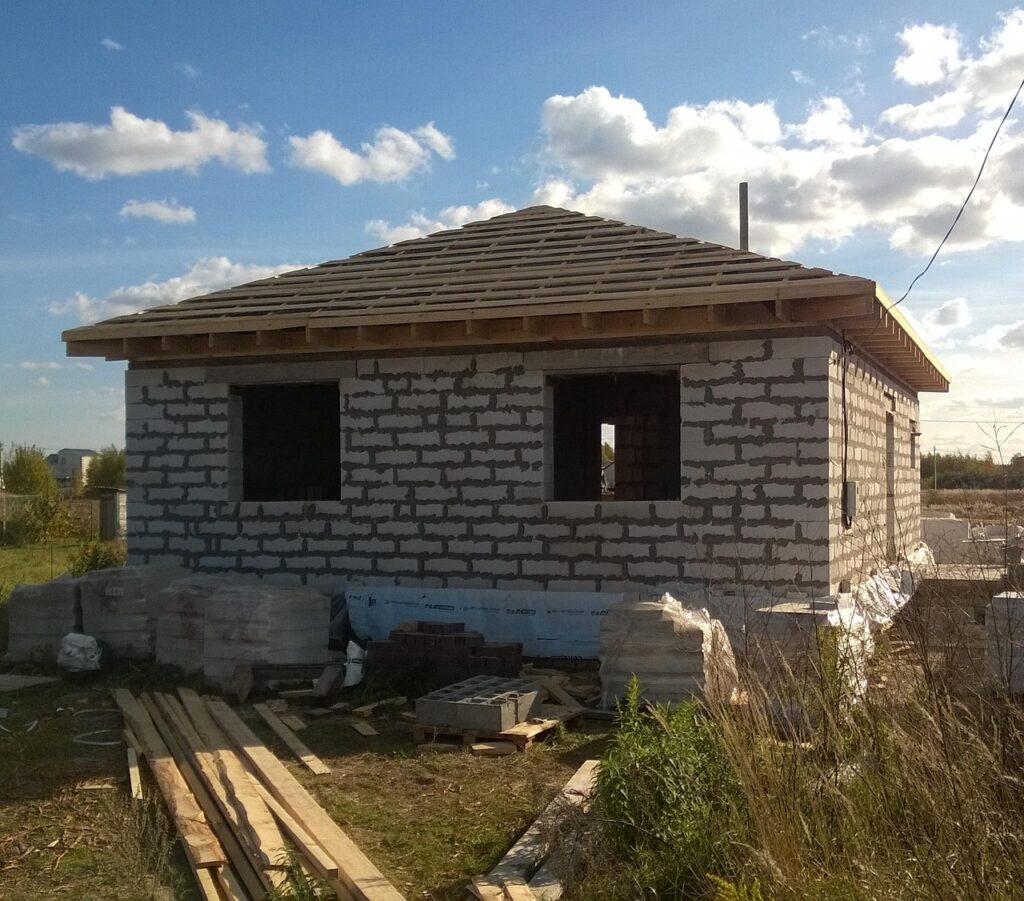 construction, house, new house, building, lodging, home construction, residential construction, housing construction, low-rise housing, house wall, the façade of the, facade insulation, house cladding, gas silicate, rafters, at home, architecture, industry, the website, new, development, build, the property, real estate, residential, investments, unfinished, structure, the housing market, new construction, the american dream, mortgage, building materials, brick, city, new building, modern, home, new home, housing, wall, facade, coating houses